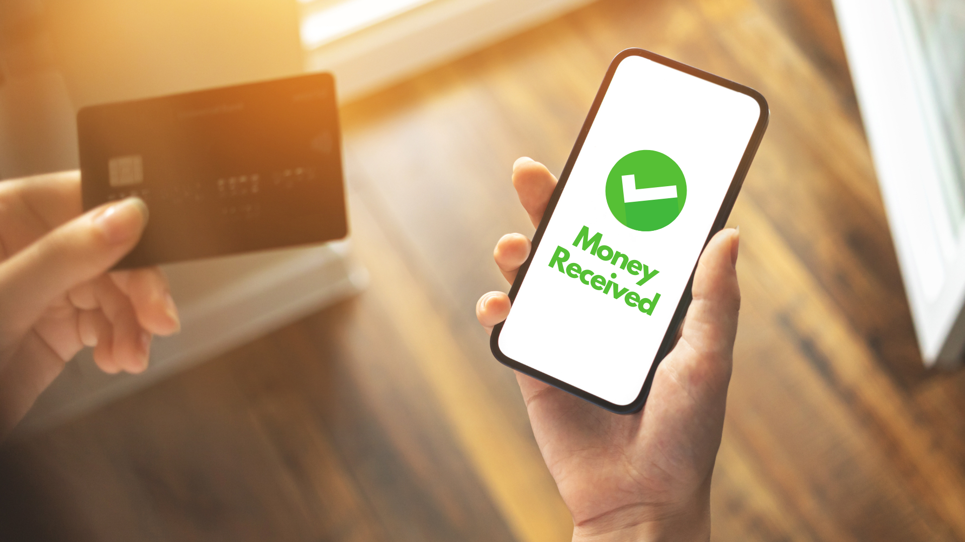 Persoana care a primit bani prin credit online